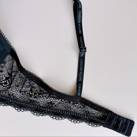 Calvin Klein Black Lace Bra 34A - Picture 4 of 8